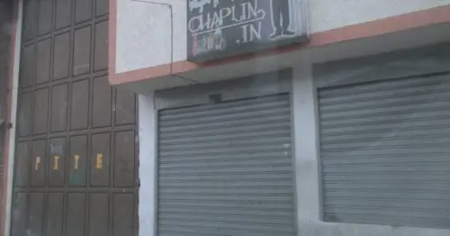 BAR CHAPLIN IN BAR CHAPLIN IN